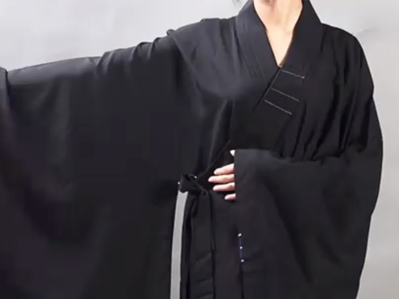 黑色缁衣